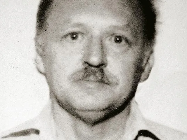 Экс-сотрудник АНБ, проведший 30 лет в тюрьме за шпионаж в пользу СССР, в США вышел на свободу Экс-сотрудник АНБ, проведший 30 лет в тюрьме за шпионаж в пользу СССР, в США вышел на свободу