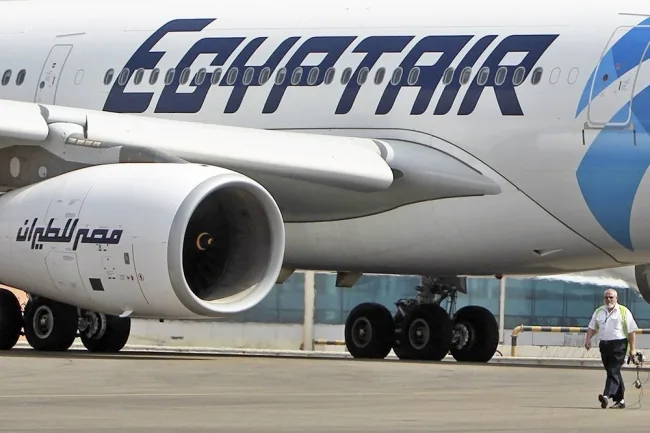 Самолёт EgyptAir подавал многоччисленные сигналы о неполадках