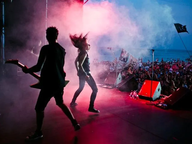 На рок-фестивале Kubana музыканты поддержали Pussy Riot