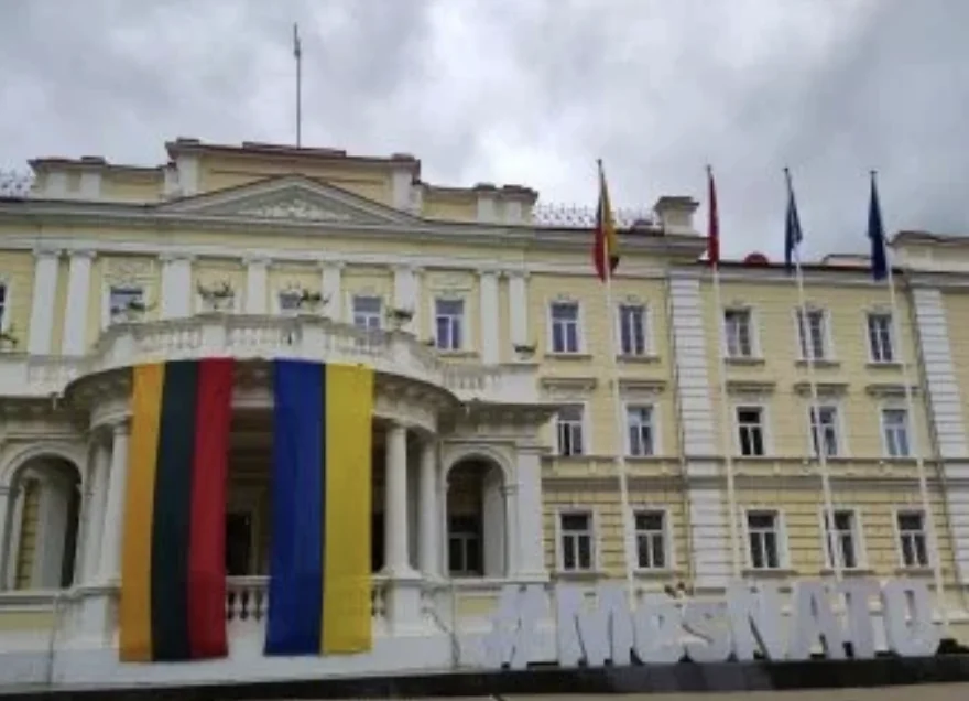 Тисячі військових охоронятимуть саміт НАТО
