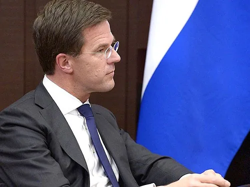 Рассекречивать документы по крушению MH17 Нидерланды пока отказались Рассекречивать документы по крушению MH17 Нидерланды пока отказались