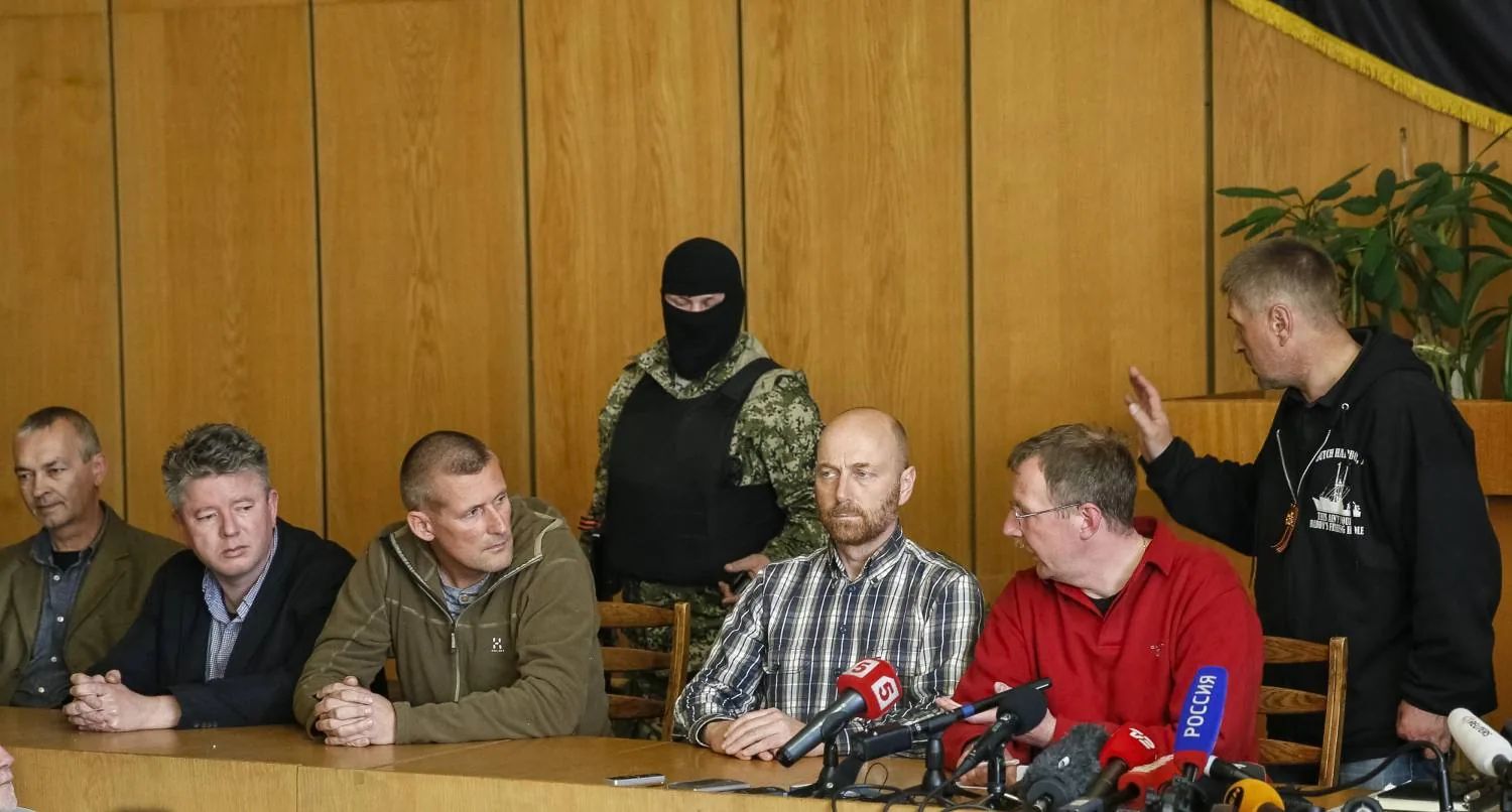 Отпустить пленных наблюдателей ОБСЕ в Славянске – Кремль Отпустить пленных наблюдателей ОБСЕ в Славянске - Кремль