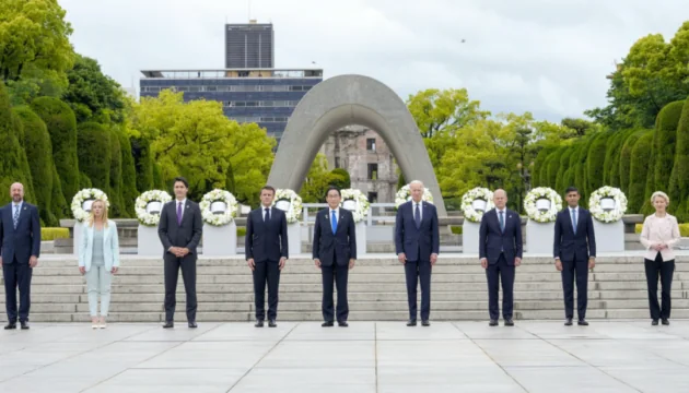 Відвідали музей атомного бомбардування в Хіросімі лідери G7 вперше разом