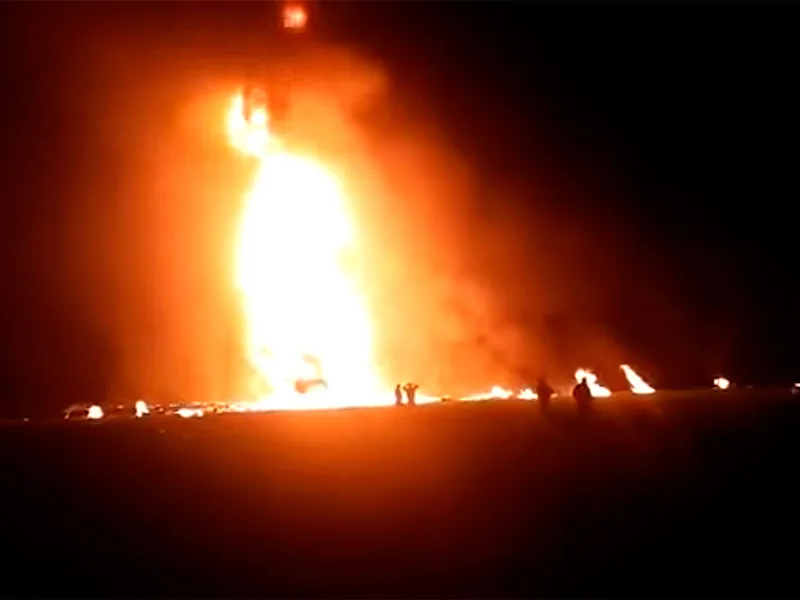 На трубопроводах в Мексике топливные воры спровоцировали два мощных взрыва: более 60 погибших, десятки ранены.