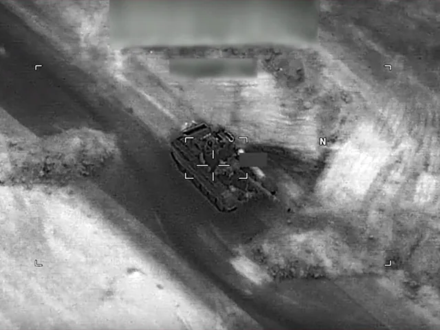 Видео уничтожения 7 февраля американскими ВВС танка Т-72 в Сирии опубликовано