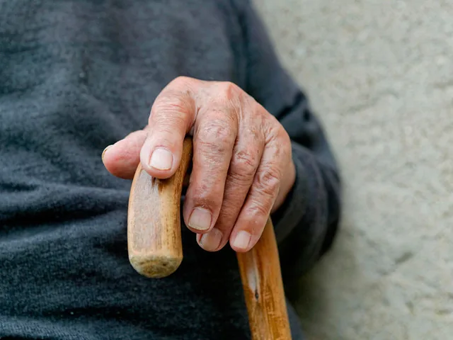 На звание самого старого мужчины в мире после смерти 113-летнего израильтянина претендует испанский фермер