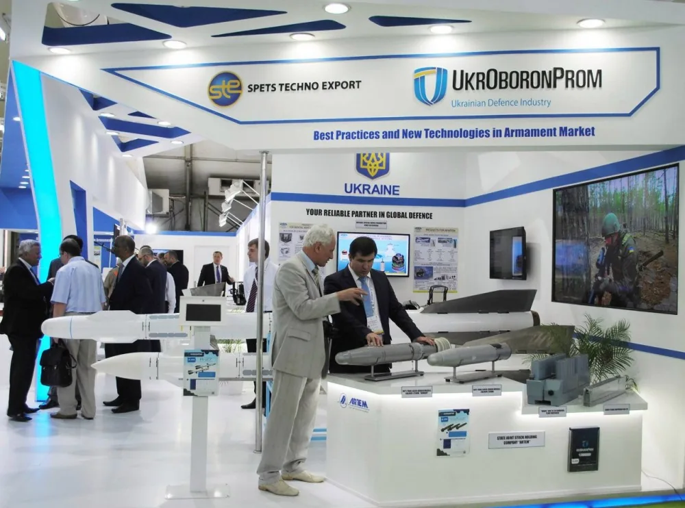 От российских самолетов Индия отказалась и займется авиастроением с Украиной