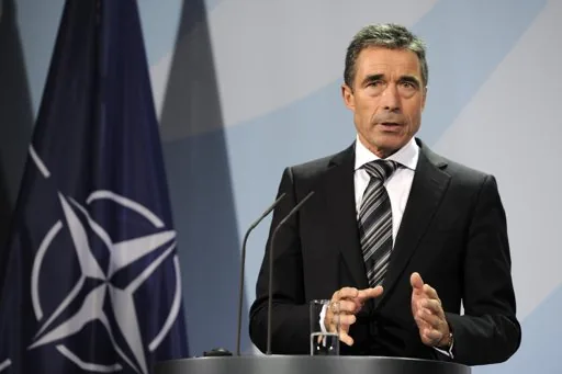Генсек НАТО о вторжении РФ в Крым - это самый серьезный кризис с момента падения берлинской стены. ВИДЕО