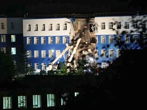 В учебном центре ВДВ в России обрушилась крыша, есть жертвы В учебном центре ВДВ в России обрушилась крыша, есть жертвы