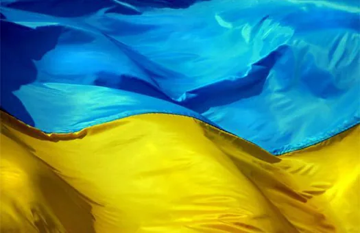 Исполнение гимна Украины в фан-зоне Киева перед матчем со шведами. Видео