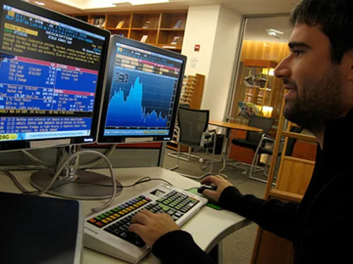 Доступ к Bloomberg КНР заблокировала после статьи о многомиллионных доходах семьи вице-президента