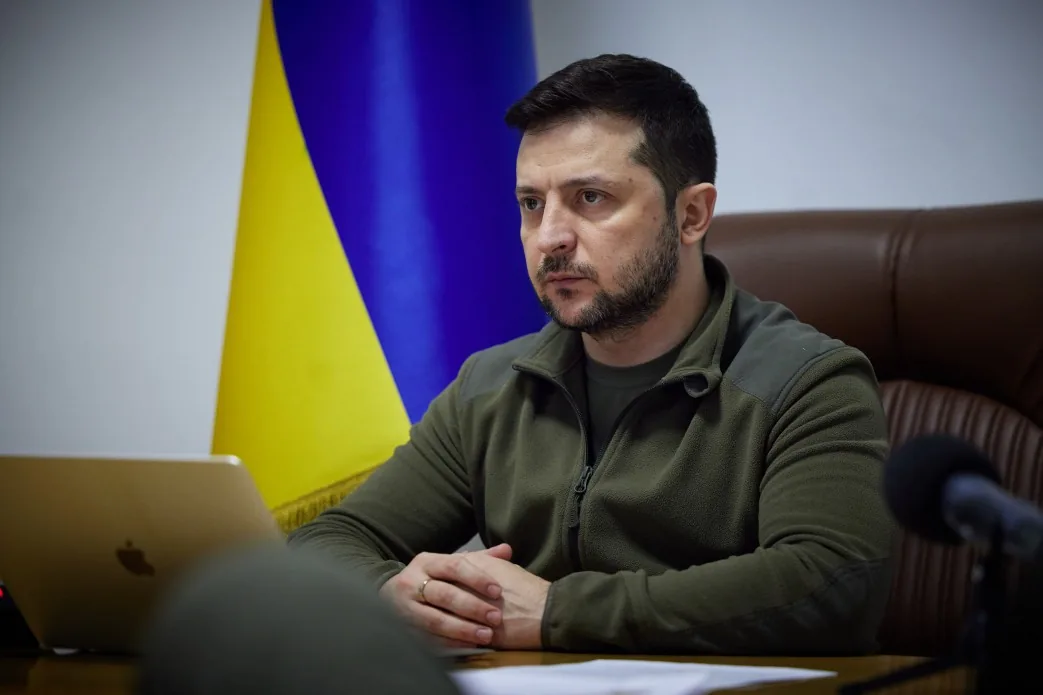 Зеленський розповів, як впаде режим путіна у росії – знайдуть причину вбити вбивцю Зеленський розповів, як впаде режим путіна у росії - знайдуть причину вбити вбивцю