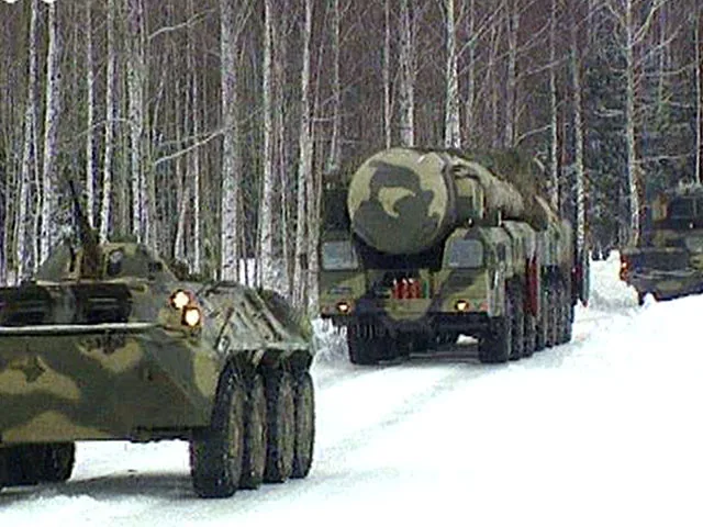 За границей изучили военные планы Путина: то ли нужно бояться, то ли у него паранойя