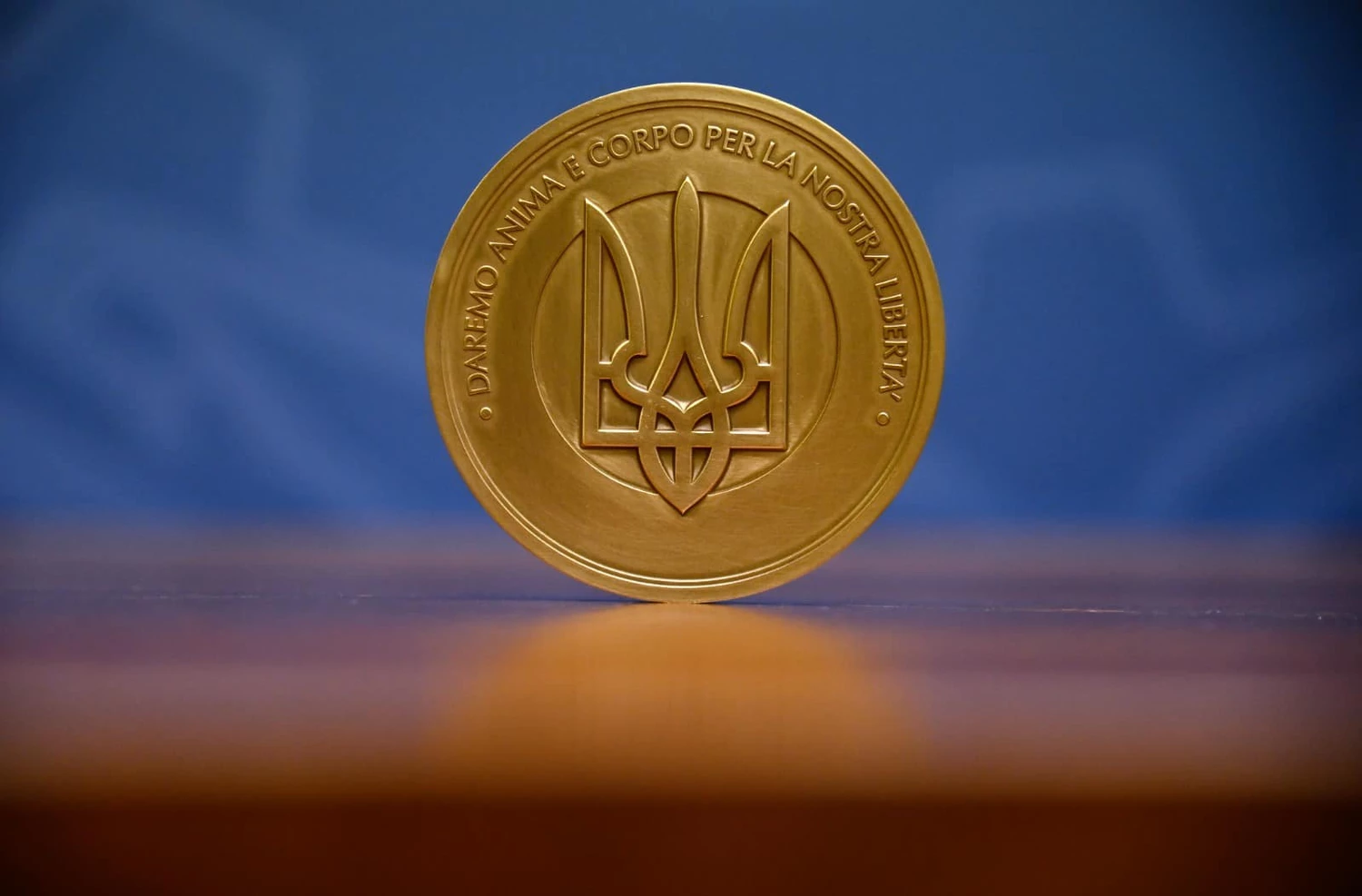 На підтримку України Італія випустила пам’ятну медаль