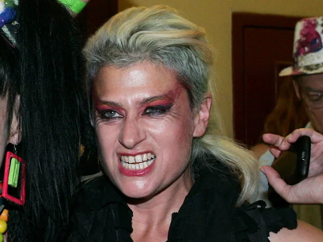 Видеоклип для Pussy Riot сняла певица Peaches. ВИДЕО
