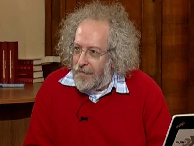 Жалобу на "Эхо" и Венедиктова написал гей-активист из "Яблока", активно пишущий Медведеву