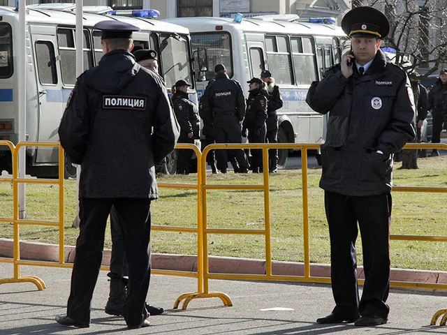 В день обещанной Мальцевым "революции" в Москве и Петербурге идут задержания