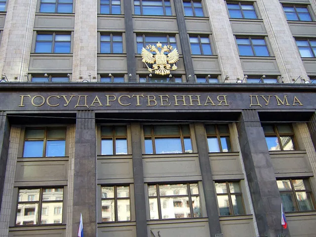 Госдума поддержала поправки о СМИ - иностранных агентах