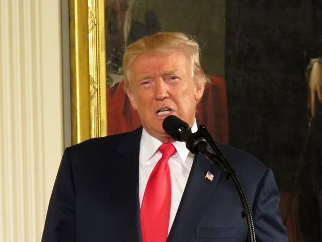 Трамп утвердил самые масштабные с 2014 года санкции против России