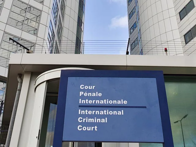 От двух стран Гаагский суд потребовал задержать президента Судана аль-Башира