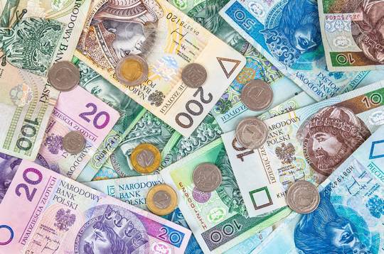 Ліміт оплати готівкою введуть в Польщі Ліміт оплати готівкою введуть в Польщі