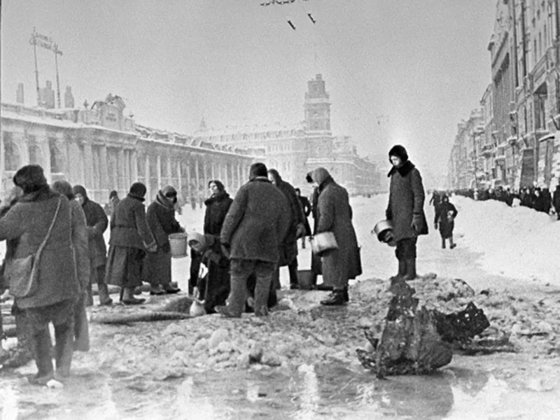 78-я годовщина блокады Ленинграда: чего мы не знаем из-за ее переписанной истории