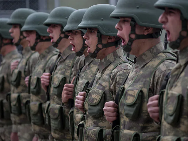 Вступили в бой с сирийской армией турецкие солдаты, Иран призвал вывести войска