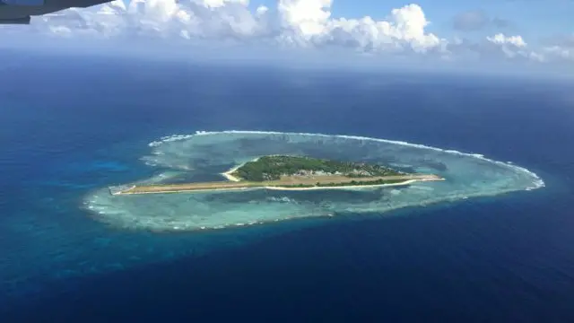 Китай Antelope Reef Парасельські острови штучний острів Південнокитайське море