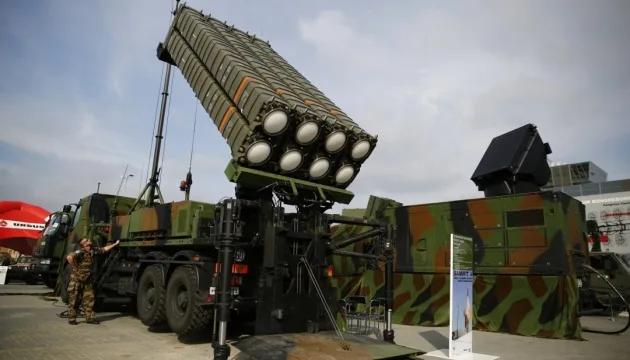 Франція прискорить ППО та ракети Україні