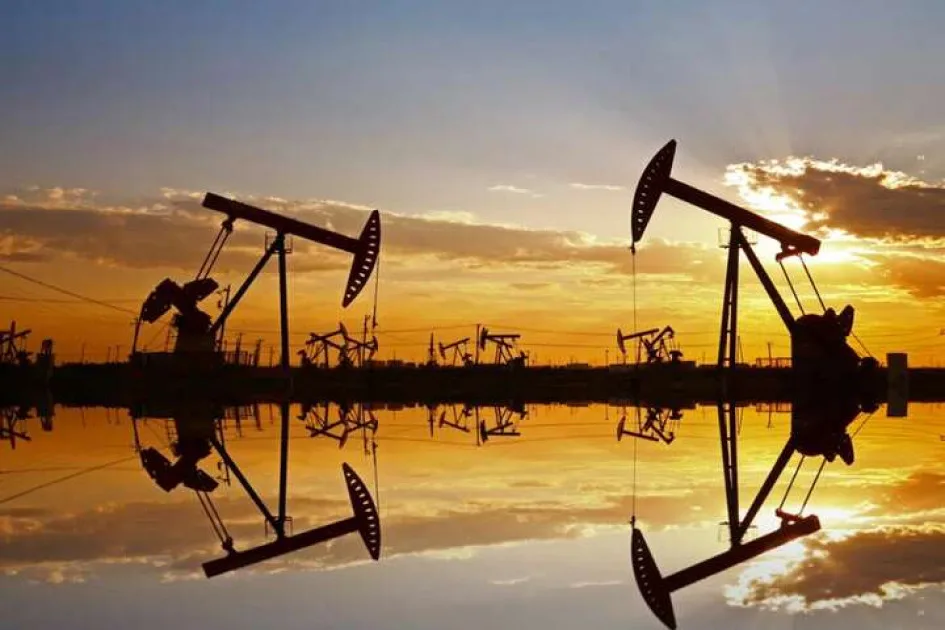 Шість країн ЄС хочуть обкласти нафтові компанії новим податком на надприбутки: суперечка може розколоти Європу
