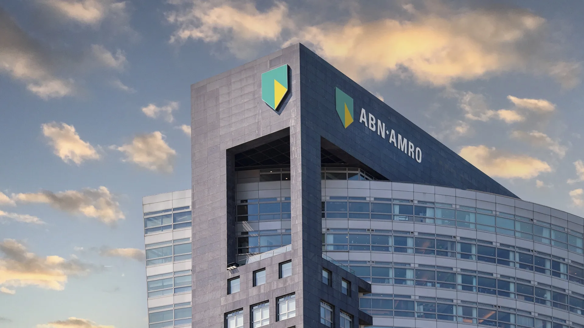 ABN Amro прибуток 780 млн прогноз 6,8 млрд, ABN Amro, Нідерланди, банки, прибуток, фінанси
