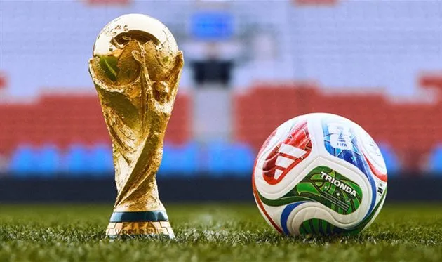 ФІФА, Чемпіонат світу, спортивне управління, фінансова прозорість, УЄФА